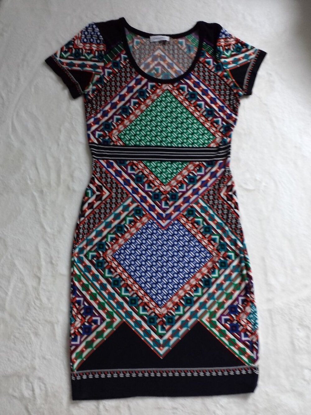 CALVIN KLEIN SIZE 2 SS DRESS